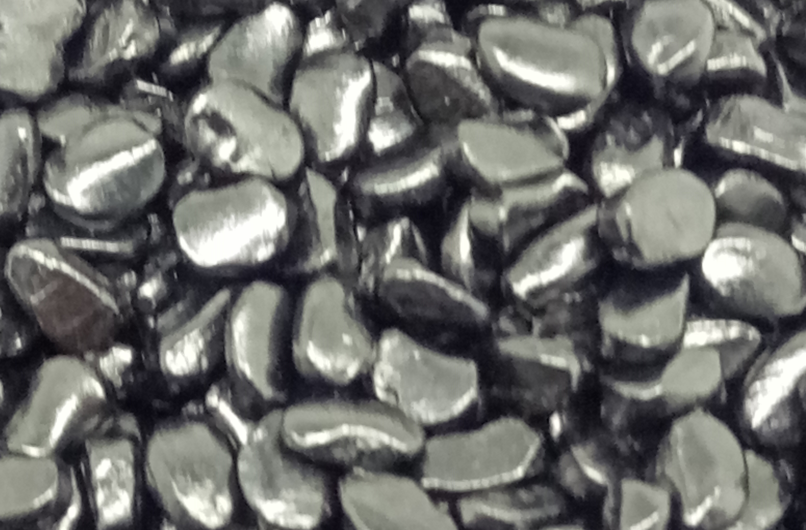 要怎么樣才能夠有效的分辨出黑色母的質(zhì)量呢？