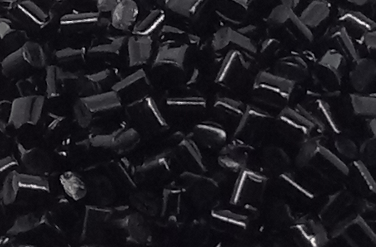 黑色母粒的優(yōu)點應(yīng)用范圍與產(chǎn)品介紹