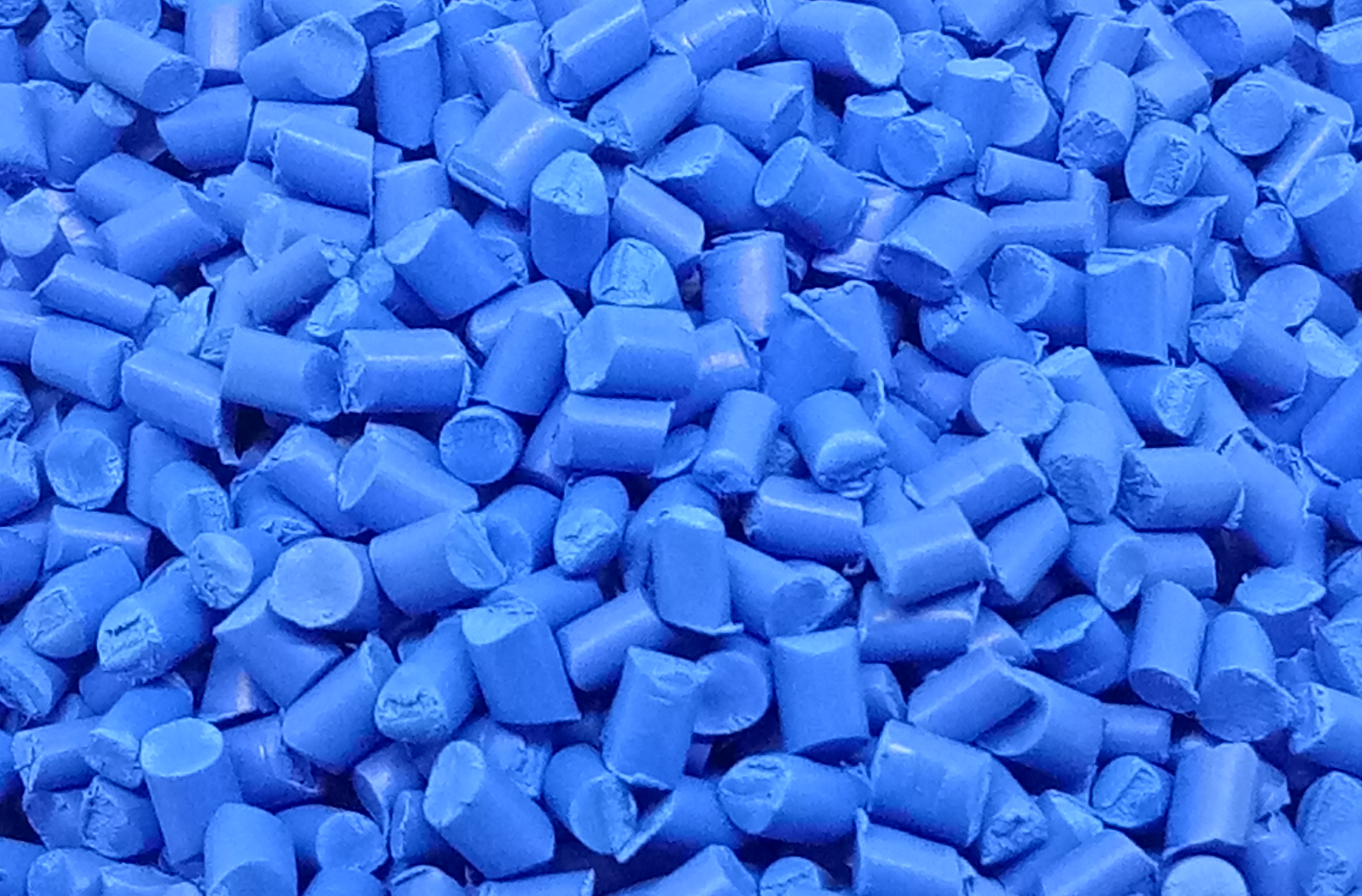 惠州購買藍(lán)色母粒的用戶中90%通過網(wǎng)絡(luò)渠道